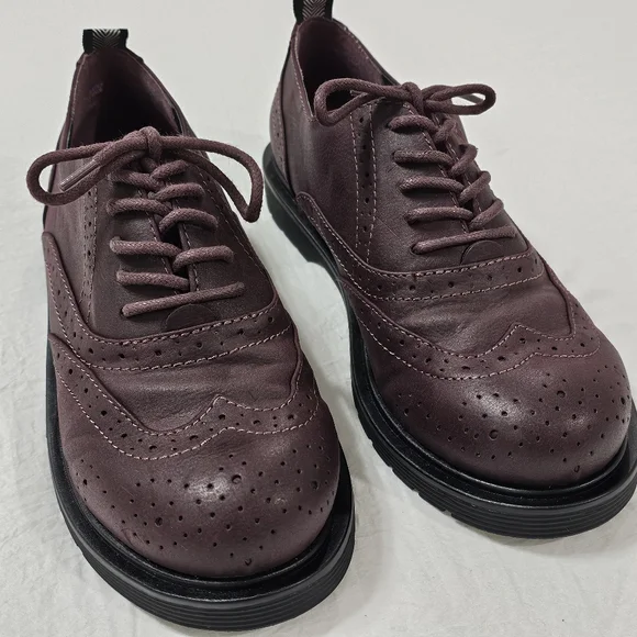 Mudd Womens Burgandy Oxfords Size 9 - Picture 2 of 8